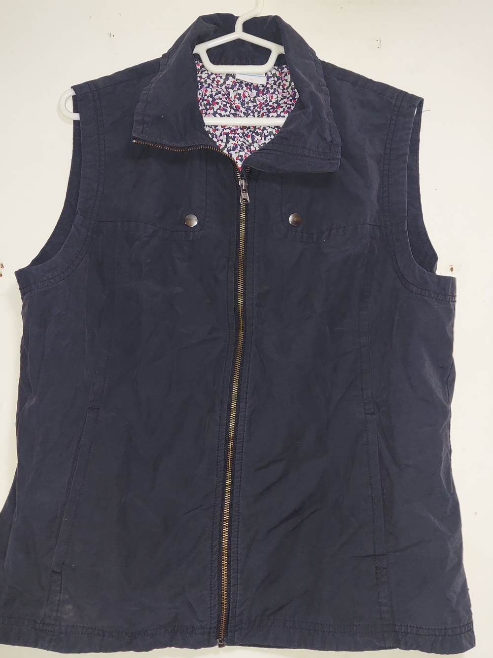 Colombia Women's Navy Sleeveless Zip Front Vest
